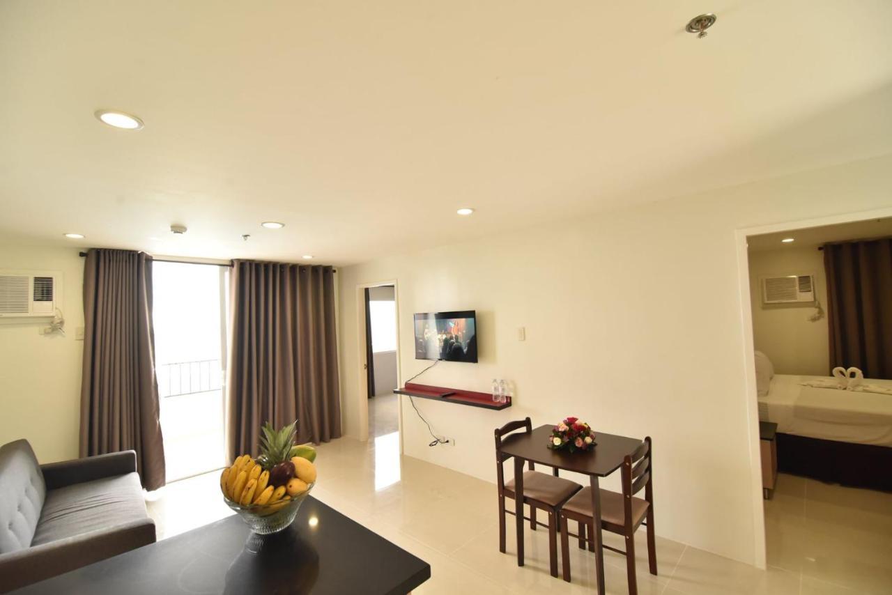 Holiday Oceanview Residences And Resort Samal Eksteriør billede