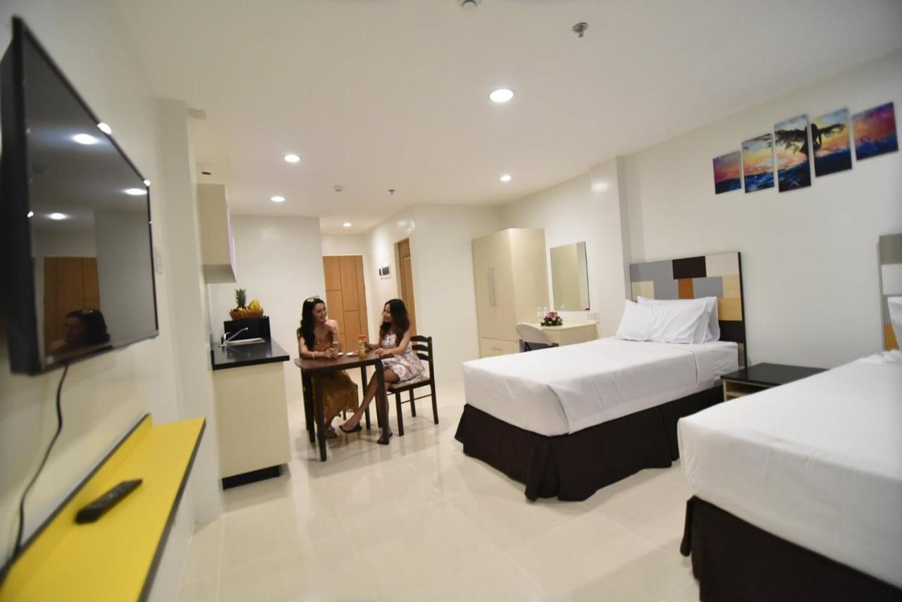 Holiday Oceanview Residences And Resort Samal Eksteriør billede